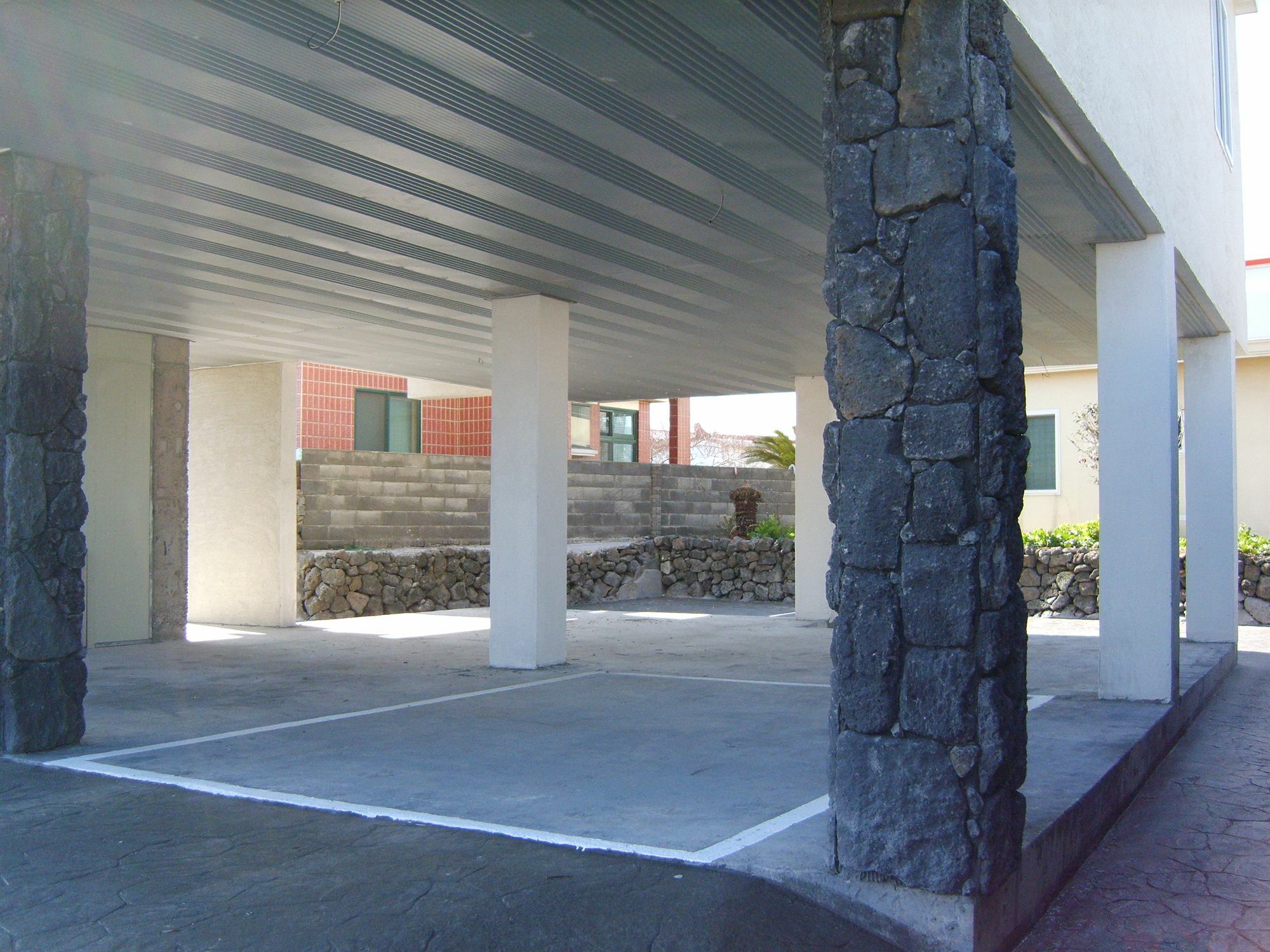 Be Road House Hotel Jeju Exterior foto