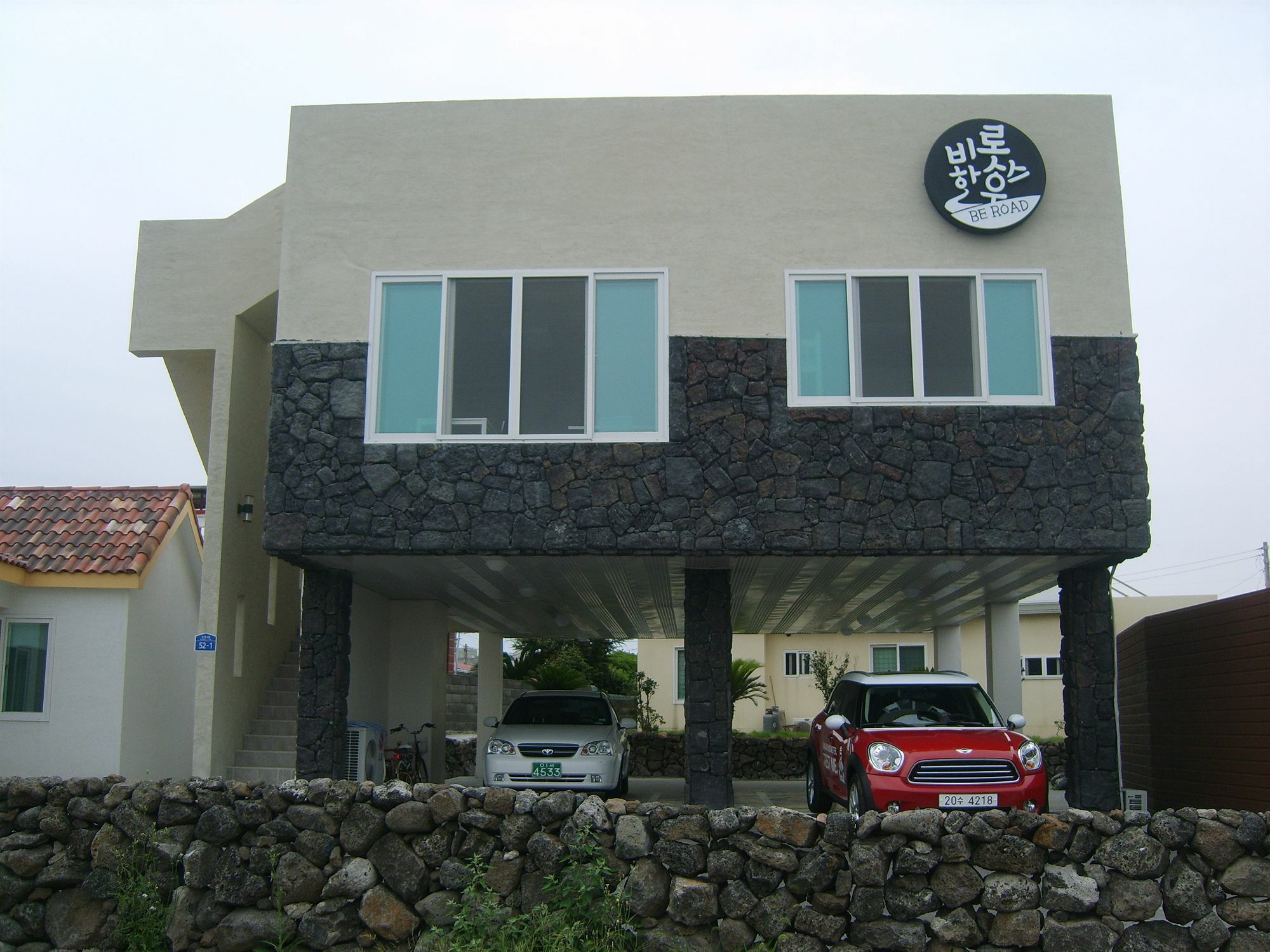 Be Road House Hotel Jeju Exterior foto